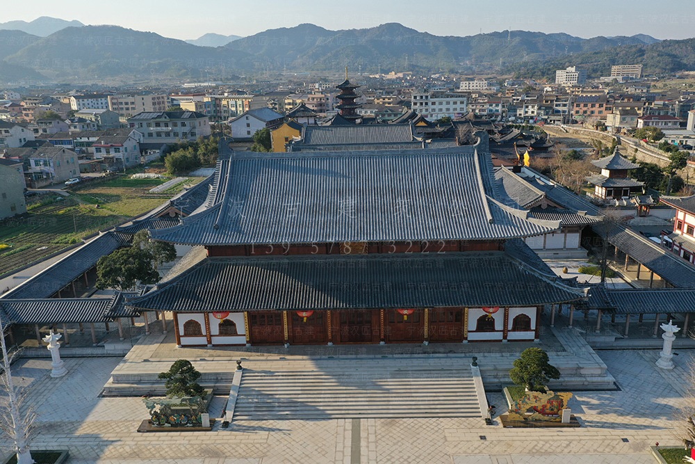 寺院全流程服務(wù)團(tuán)隊：提供全程咨詢，監(jiān)督各階段施工質(zhì)量